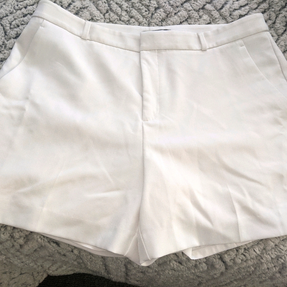 Banana Republic white shorts size 14